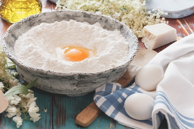 BEIGNETS DE FLEURS D'ACACIA - UNE RECETTE DELICIEUSE