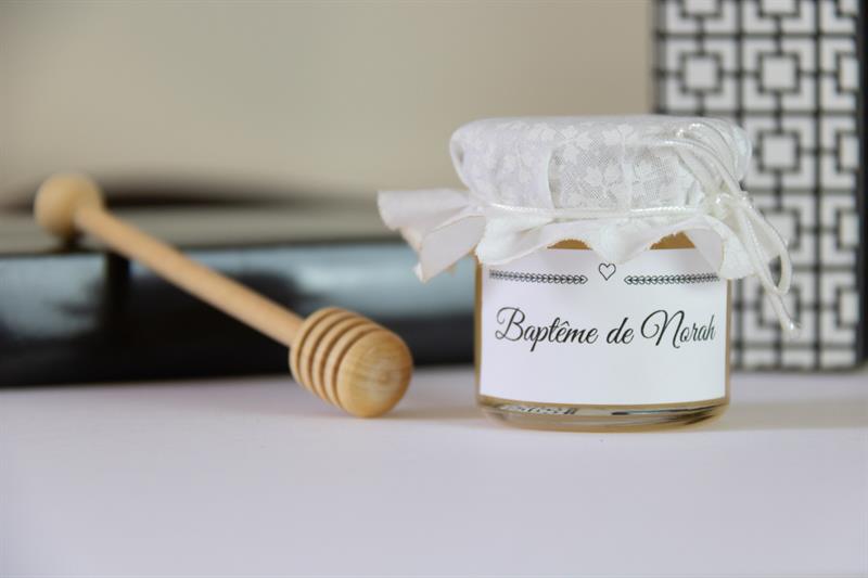 offrez du bonheur des ces délicats petits pots de miel personnalisés
