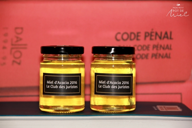 cadeau d'affaires de fin d'année et pourquoi ne pas offrir des petits pots de miel personnalisés