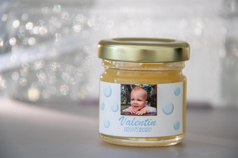cadeau d'invité eco responsable et friendly. offrez du miel à vos invités comme cadeau d'invité