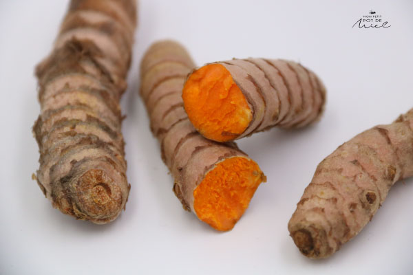 recette du pain d'épices au curcuma frais et aux pommes