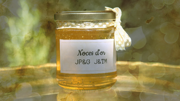 Dites le avec du miel et offrez à vos invités des petits pots de miel personnalisés