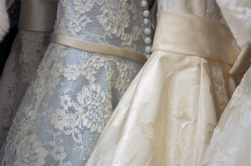 des robes de mariées esprit vintage pour un mariage style rétro
